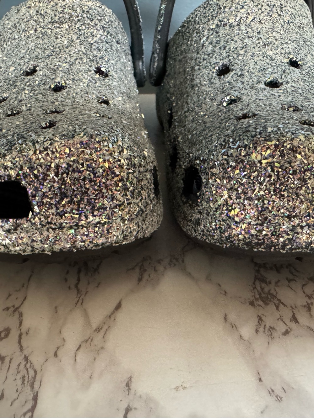 Crocs Glitter Clogs Silver Rainbow 🌈 Womens 8 Sparkle Casual Comfort - Picture 5 of 13